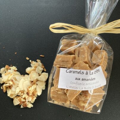 Caramel à la crème au amandes