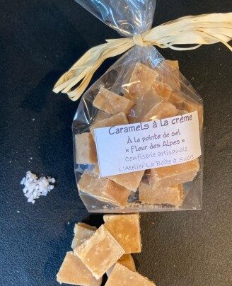 caramels à la crème à la fleurs de sel.sachet de 100gr