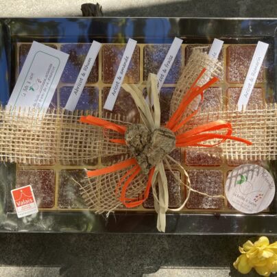 Boite de pâtes de fruits au abricots